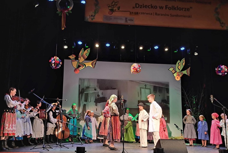 "Duży klepok" dla Dziatków z Chatki i wyróżnienie dla Kapeli "Opatkowiaczki" 