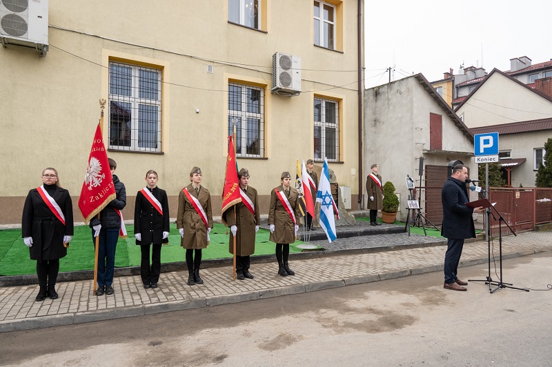 burmistrz otwiera uroczystośc 